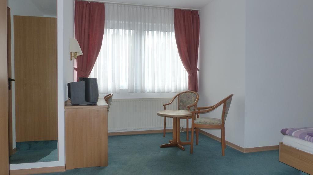 Hotel Restaurant Ortenberger Hof Ortenberg  Kamer foto