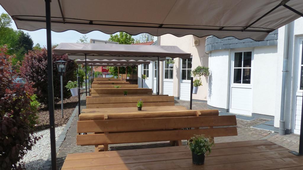 Hotel Restaurant Ortenberger Hof Ortenberg  Buitenkant foto